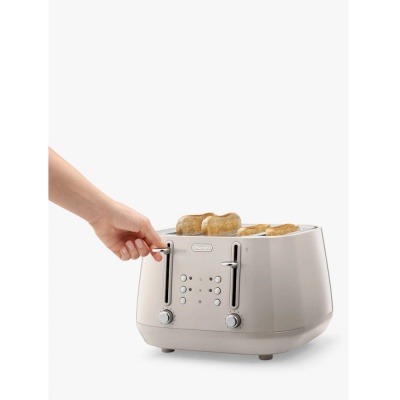 DeLonghi Eclettica 4 Slice Toaster Beige CTY4003BG