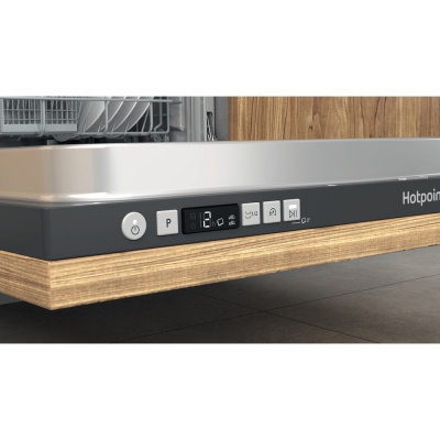 Hotpoint Fully Integrated Dishwasher H2I HD526 B UK